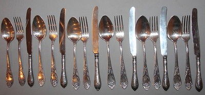 ANTIQUE RUSSIAN SILVERPLATED ALPACCA SET 18 PCS 6 KNIVES 6 SPOONS 6 