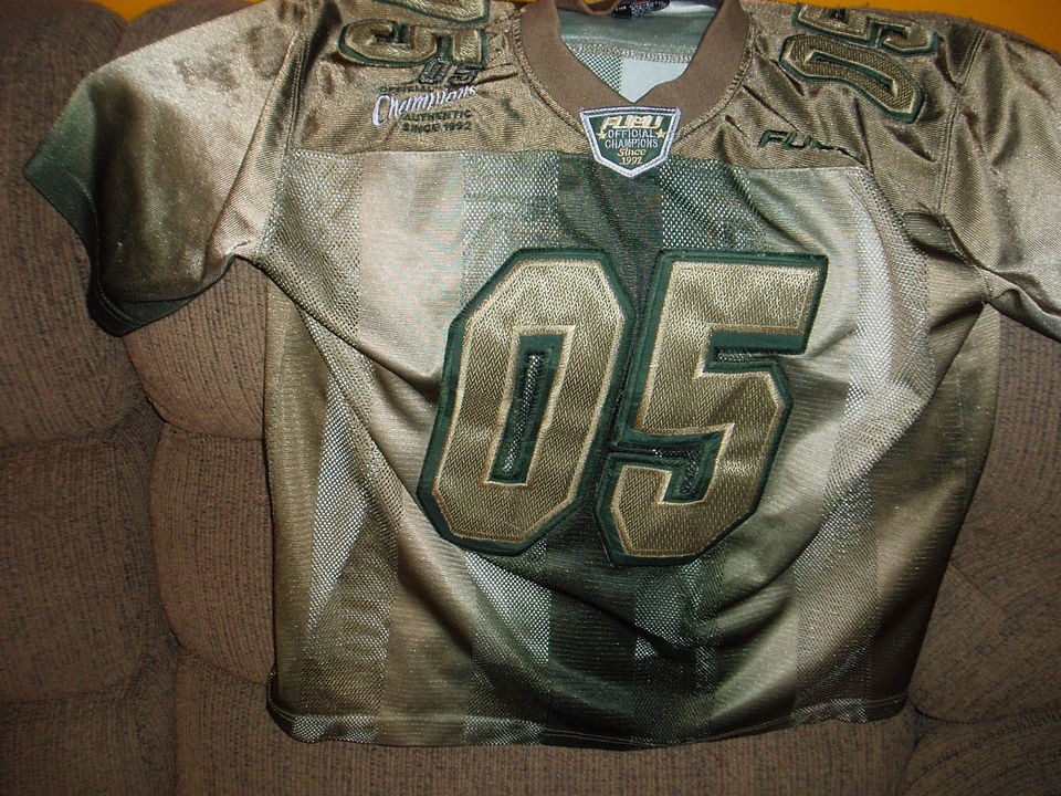 FUBU 92 CAMO GREEN FOOTBALL STYLE JERSEY SIZE S 8/10 YOUTH