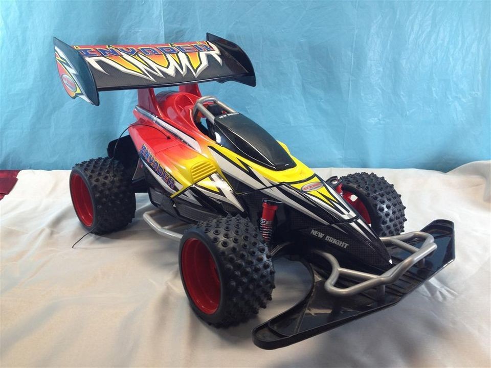 New Bright INVADER 27 Mhz R/C Remote Control Dune Buggy 23 Long