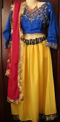 INDIAN PAKISTANI VINTAGE WEDDING CONTRAST GHAGRA CHOLI LEHENGA LEHNGA 