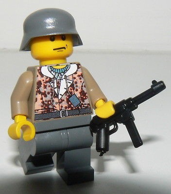 GERMAN SS soldier WW2 & MP 40   lego custom figure camouflage camo 