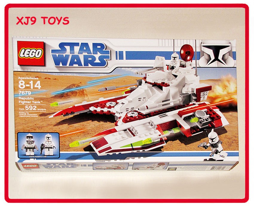 LEGO Star Wars Clone Trooper Republic Fighter Tank Set 7679 New in 