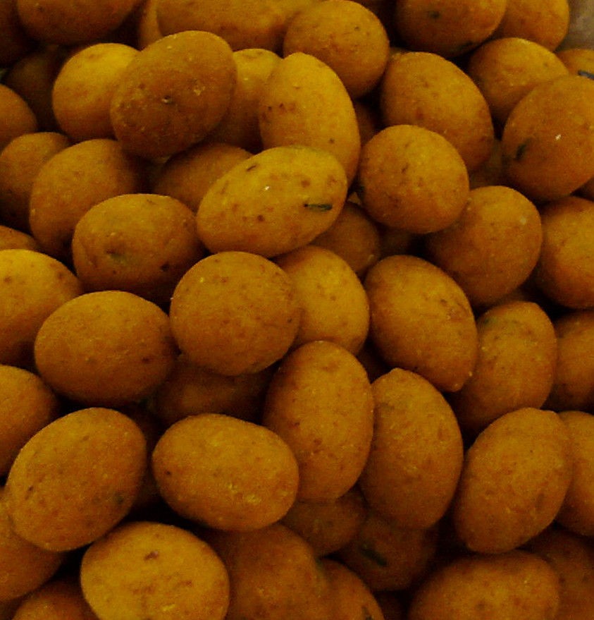 EGG SHAPED SHELF LIFE PINEAPPLE FLAVOURED Boilies Carp Coarse Fishing