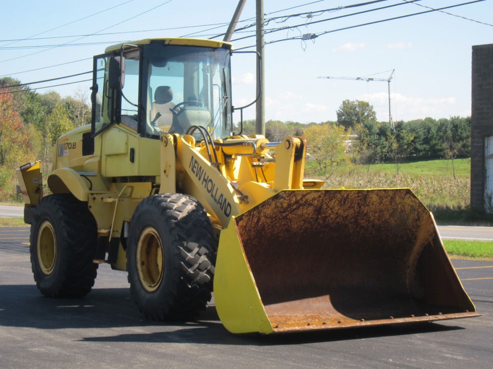   LW170 LW170.B FRONT END PAYLOADER RUBBER WHEEL LOADER SNOW REMOVAL