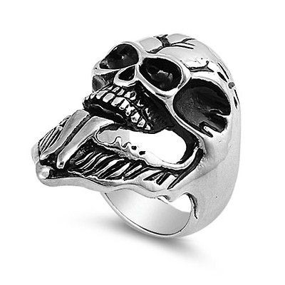Mens New Stainless Steel Large Skull Biker Ring   Sizes 8 14