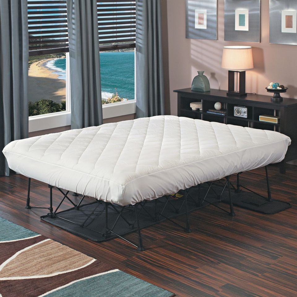 king size air bed in Inflatable Mattresses, Airbeds