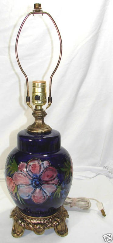 moorcroft lamp in Moorcroft