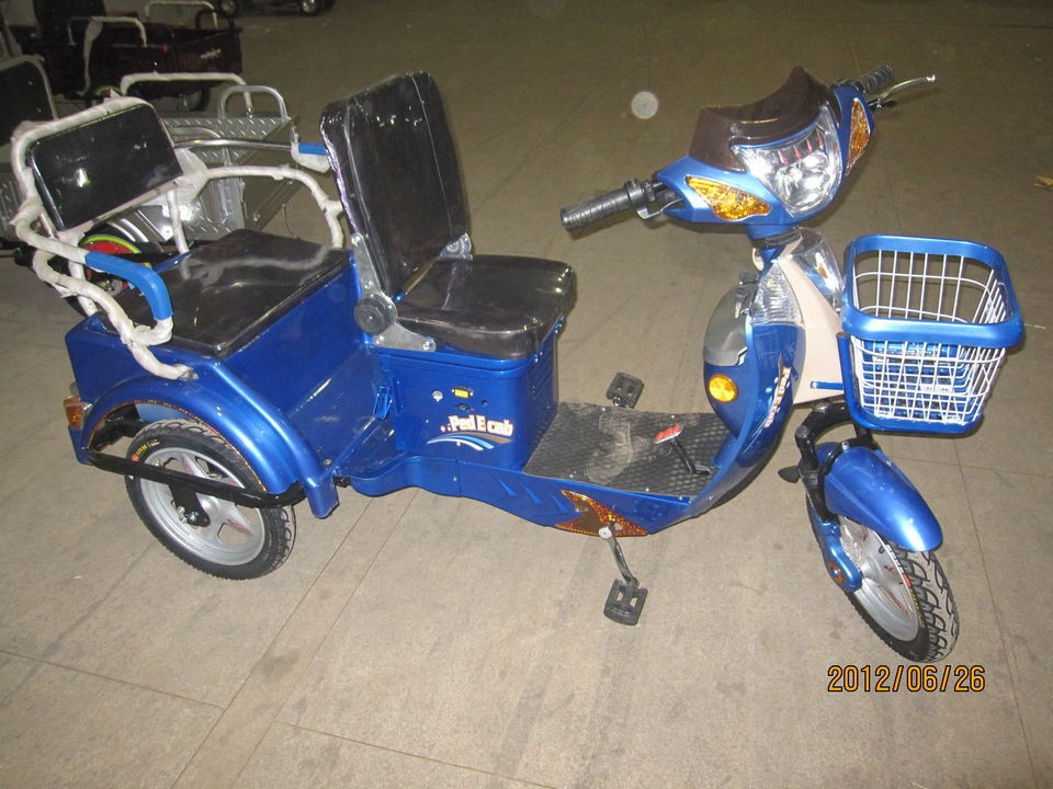   Mobility Scooter for two Electric Tricycle Rickshaw Floor model