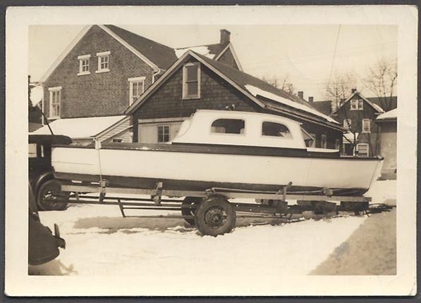   STERLING DUMAS ITO K&O CABIN CRUISER VINTAGE WOODEN BOAT 20 INCHES