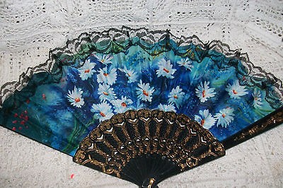 Lace Fan in Clothing, 