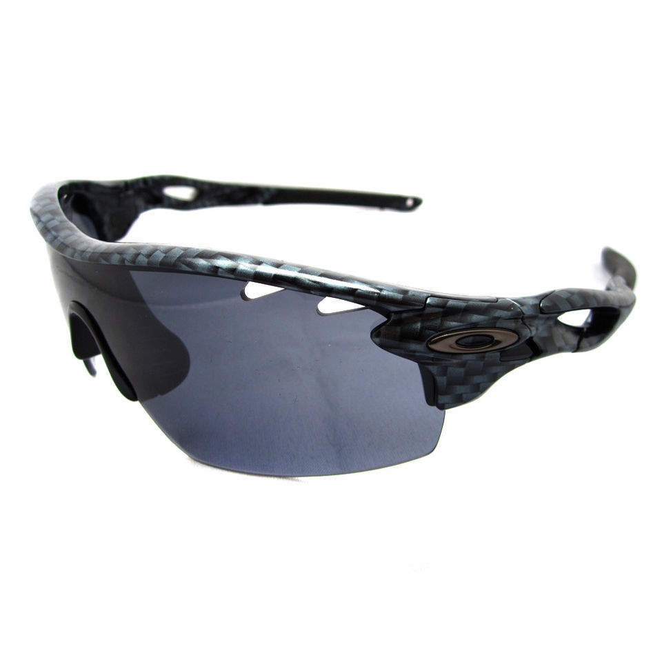oakley carbon fiber sunglasses in Mens Accessories