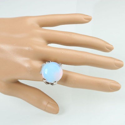 Opal Ring in Jewelry & Watches