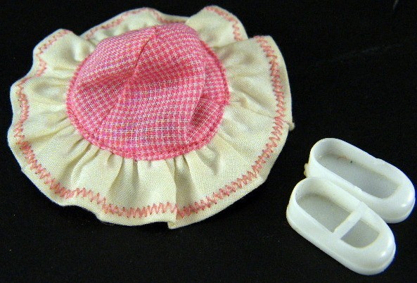 VINTAGE BARBIE TUTTI ORIGINAL HAT #3550 PINK GINGHAM, White Shoes