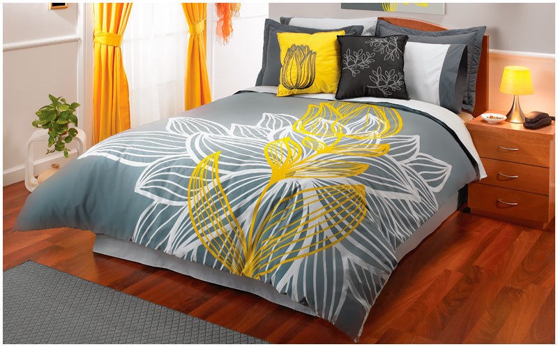 yellow grey bedding in Comforters & Sets