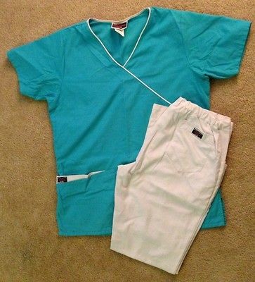 SMALL Sierra Scrubs Top and Bottom