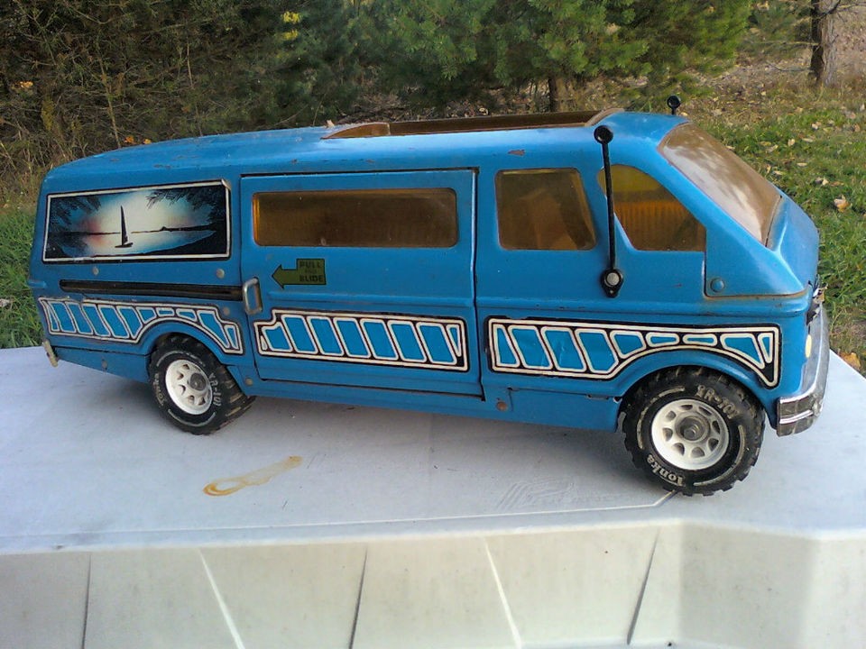   FOYT Racing Team Van, Vintage TONKA Collectible Pressed Steel Toy Red