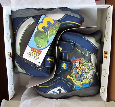 Disney Pixar Toy Story 3 Light Up Boys Winter Snow Woody Buzz Boots 