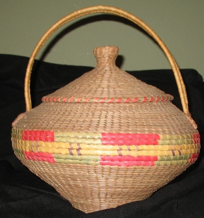   NEEDLE LIDDED BASKET FROM COUSHATTA OR CADDO TRIBE~16 T x 13 W~NICE