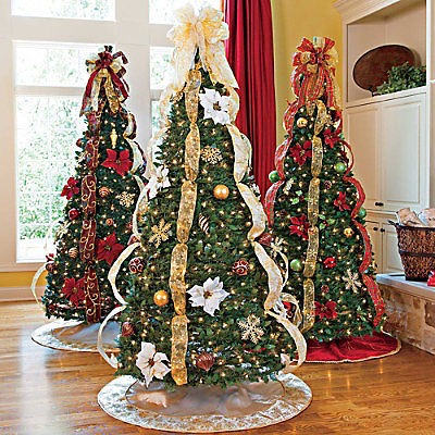   DECORATED AND LIGHTED POP UP 6 1/2 ft poinsettia CHRISTMAS TREE NEW