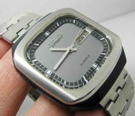 RARE Vintage CITIZEN GREY TV DIAL Automatic Blackie GENTS MINT.