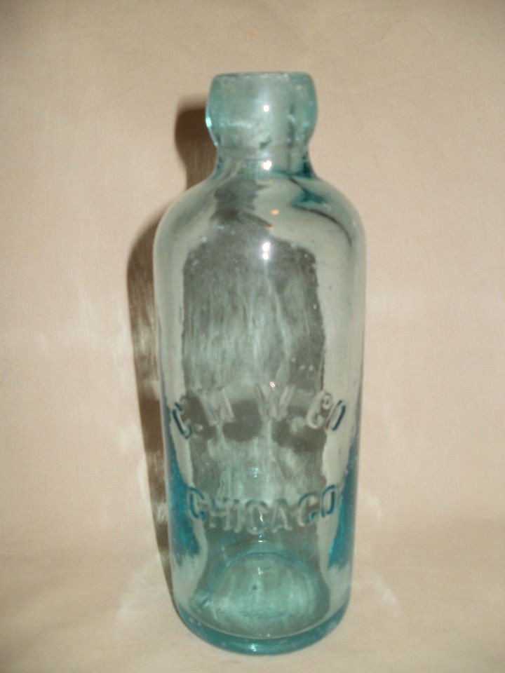 RARE CHICAGO MINERAL WATER CO. HUTCH BLOB TOP SODA BOTTLE C.M.W. CO.