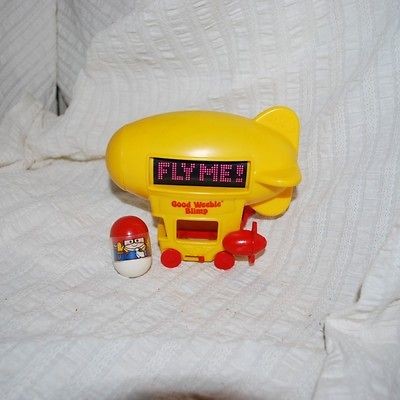 VINTAGE Weebles little people HTF Blimp with tumblin weeble yellow 