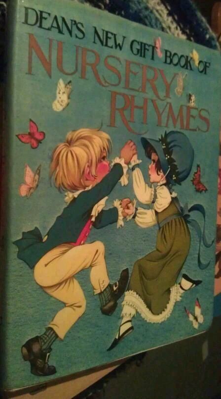 Deans New Gift Book of Nursery Rhymes Janet & Anne Grahame Johnstone