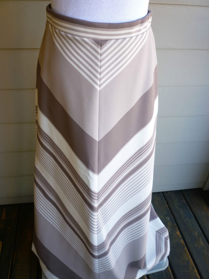 chevron maxi skirt in Skirts