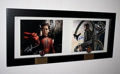   Screen Used Prop Coin, Costume Autographs TOBEY MAGUIRE ALFRED MOLINA