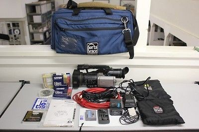 Panasonic AG DVX100P 3 CCD MiniDV Camcorder Only 406 hours, Lots of 