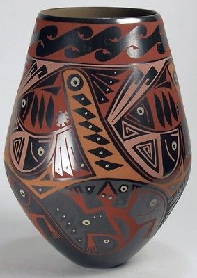 Mata Ortiz Pottery   Virginia Maria Hernandez Chavez   Fish Olla