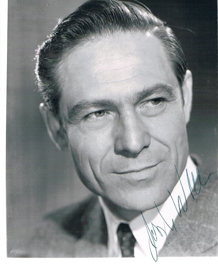 JOSEPH WISEMAN   6x4`` B/W portrait of Dr No Actor