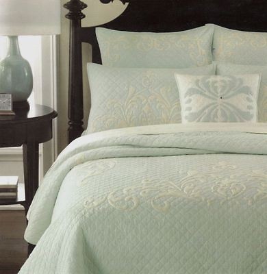 Martha Stewart Beauvoir Full/Queen Quilt Paris (Pale Blue/Ivory) NEW