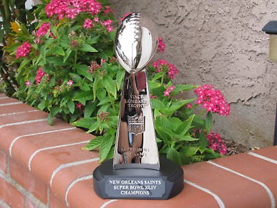 SUPER BOWL TROPHY REPLICA STEELERS   SAINTS   PATRIOTS