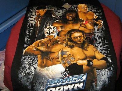   THE UNDERTAKER Kofi Kingston KANE Rey Mysterio EDGE T Shirt New NWT LG