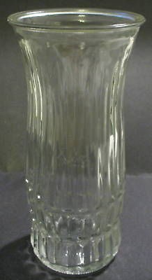 BRODY CLEAR GLASS VASE USA   8 1/2 IN