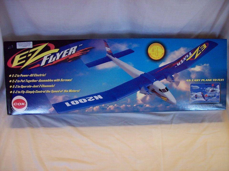 COX E Z FLYER RADIO CONTROLLED ELECTRIC TRAINER AIRCRAFT