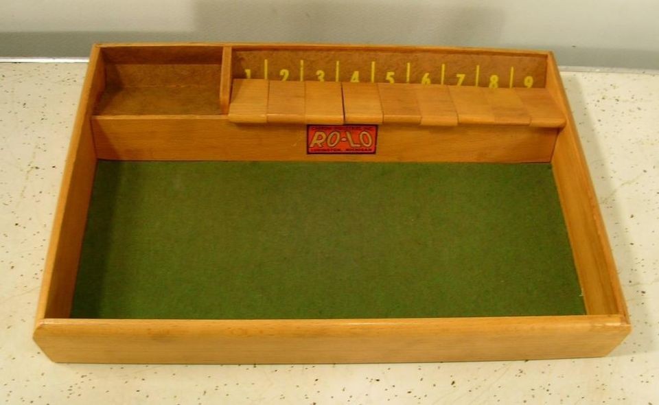 Vintage RO LO GAME BOARD Ludington, Michigan Carrom Industries