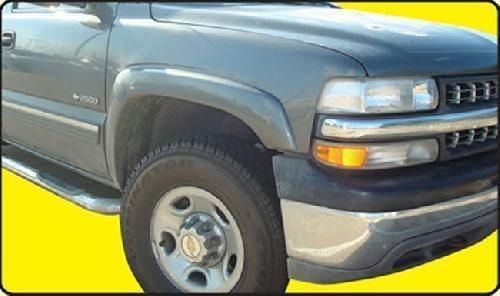 Chevrolet Silverado fender flares in Mouldings & Trim