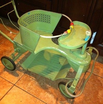 Vintage 1950s Taylor Tot Stroller Has Bottom Plate