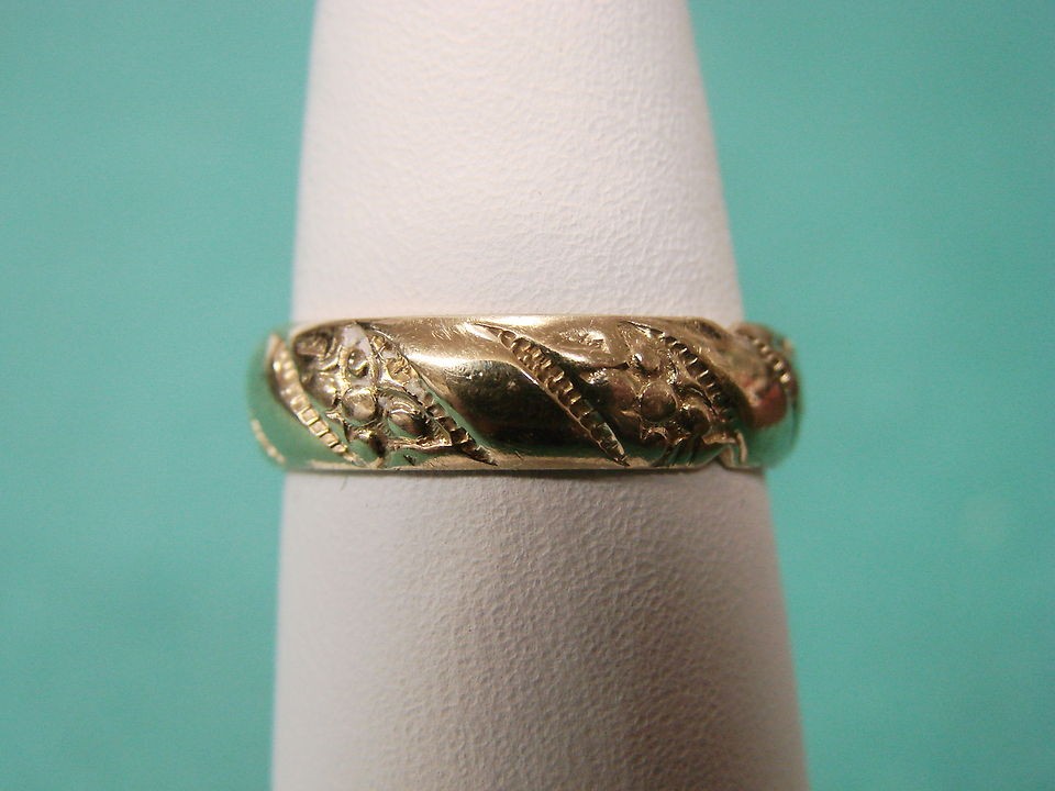 Vtg Carved Design Gold Wedding Band Ring 14kt Yellow Gold Sz 5 1/2