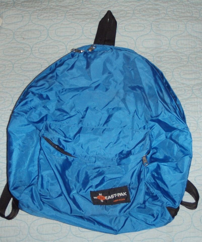 vintage eastpak in Clothing, 