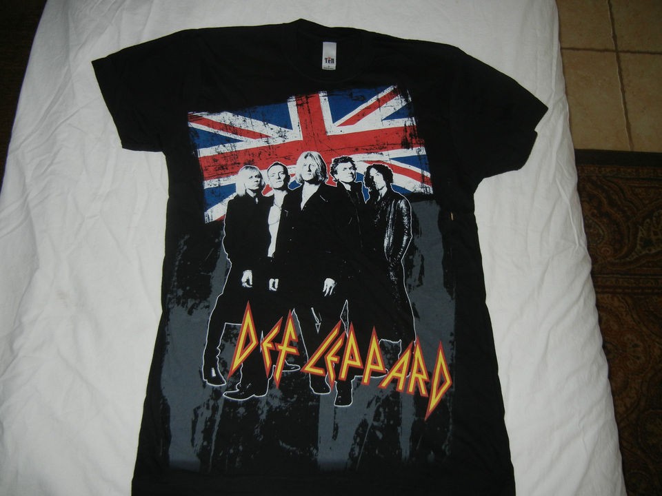 def leppard shirt in Clothing, 