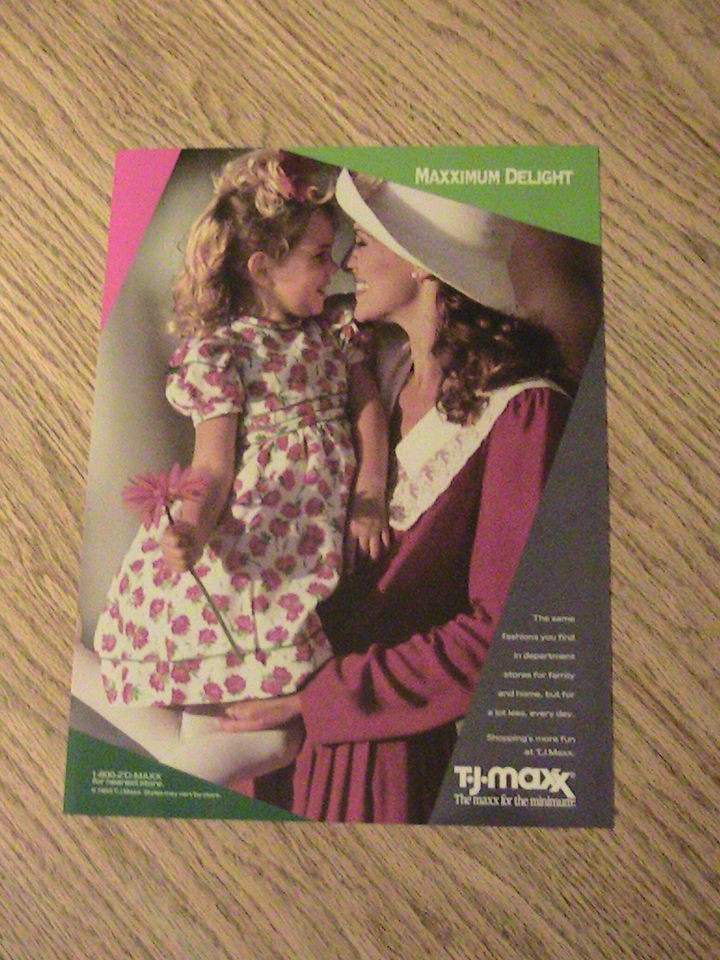   MAXX ADVERTISEMENT MAXXIMUM DELIGHT CLOTHING AD LADY T J FASHION STYLE