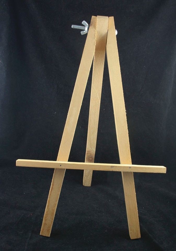   Retro 15 1/2 High Unfinished Wood Display Easel Design Used C3O1