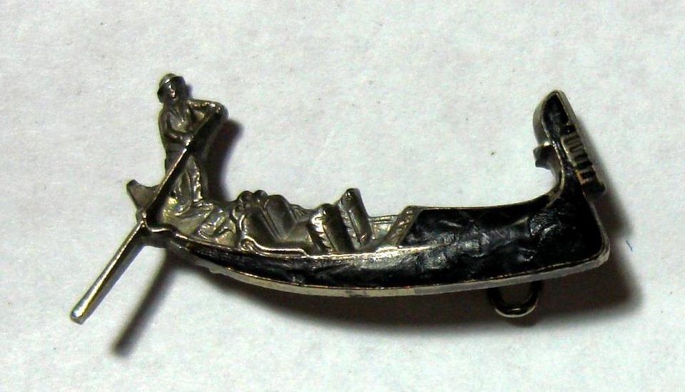 Venice Italy Gondolier In Gondola Pin