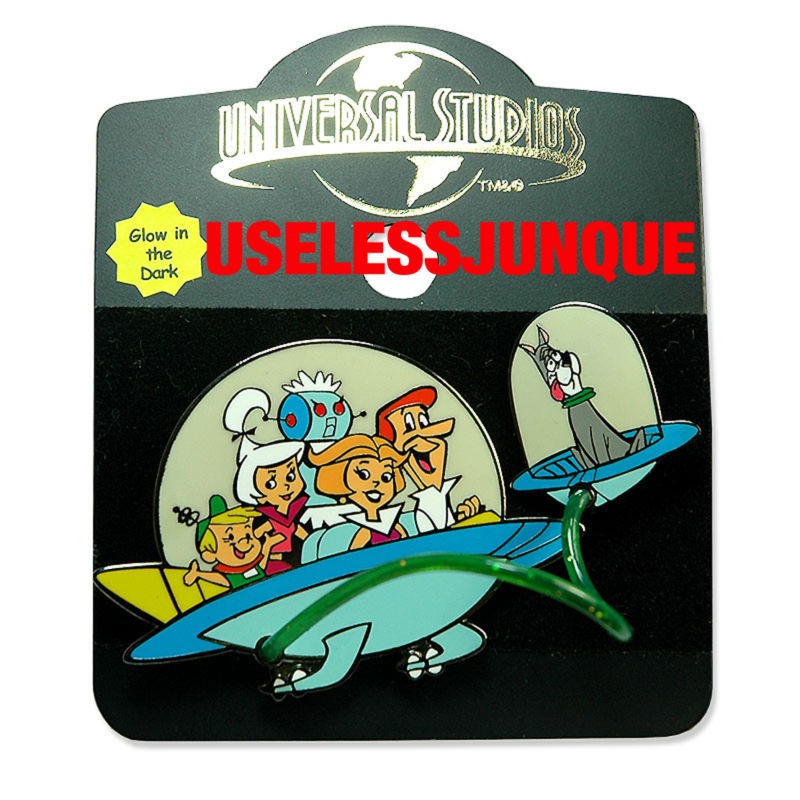 THE JETSONS SPACE CAR AND ASTRO 2 PIECE HAT PIN SET