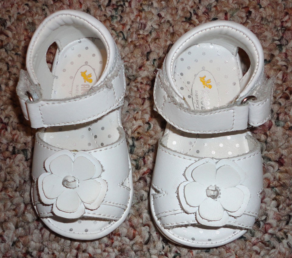 ANGEL brand girls solid white Leather sandals sz 2 3 velcro EUC