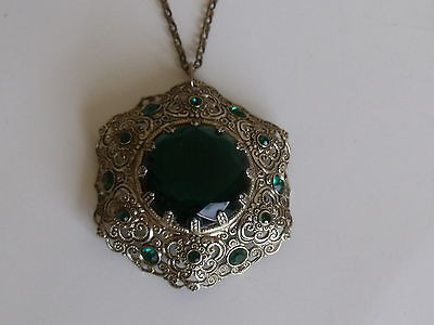 Pendant Necklace Emerald Green Rhinestone Faceted Glass Stone Filigree 