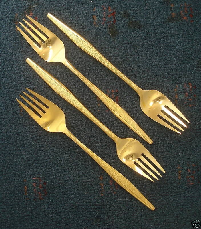 gold florentine flatware in Flatware